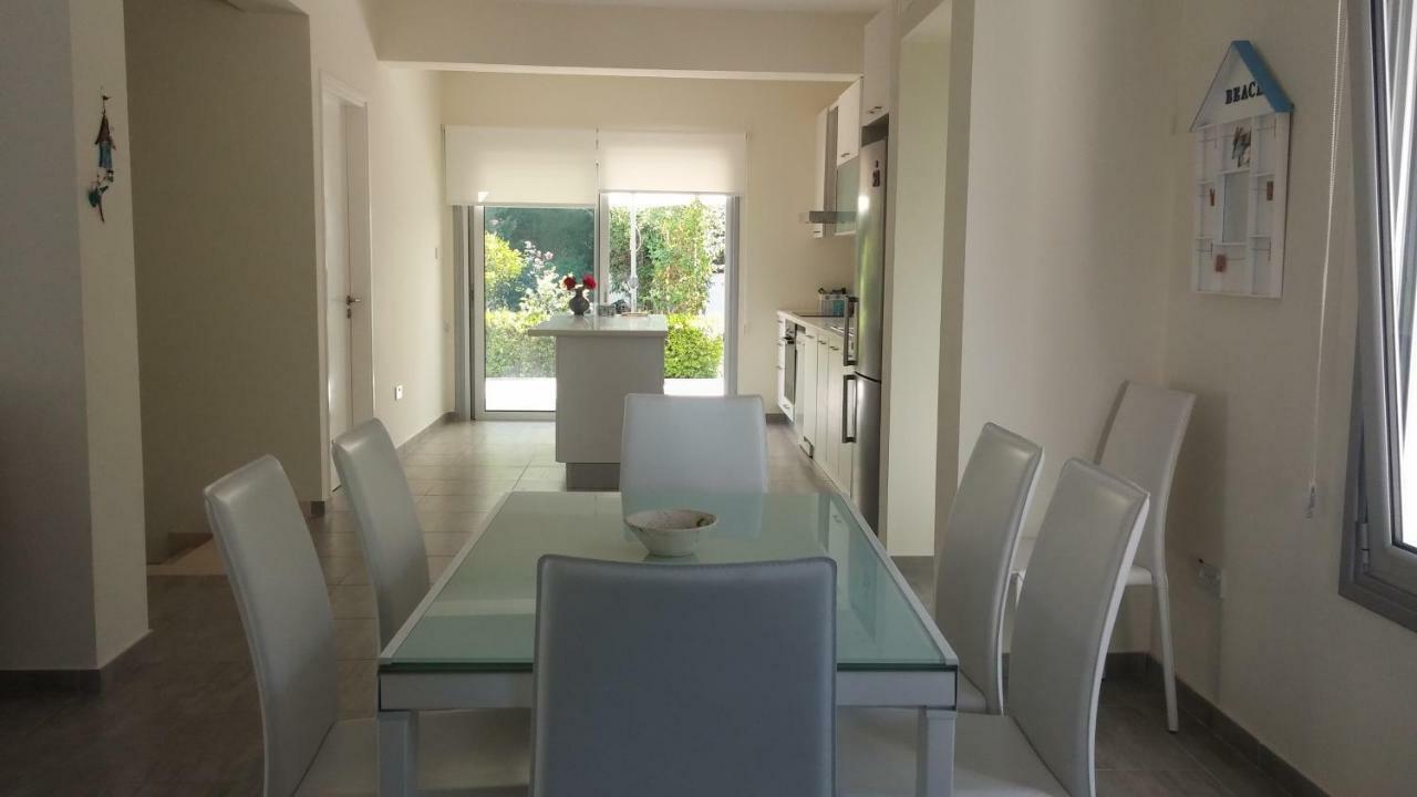 Family Home Protaras Dış mekan fotoğraf
